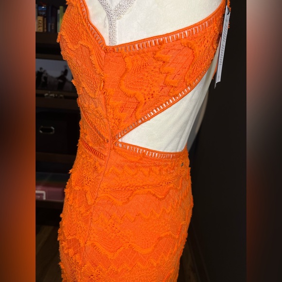 GUESS Wave Lace Maxi Dress Size XS NWT - Picture 12 of 12